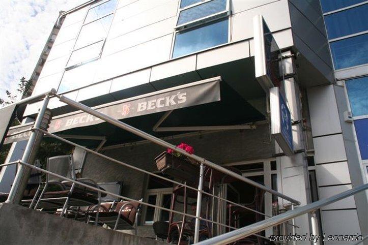 Hotel Happy Star Club Belgrado Esterno foto