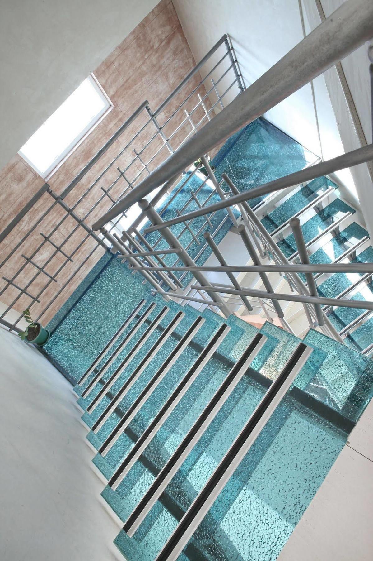Hotel Happy Star Club Belgrado Esterno foto