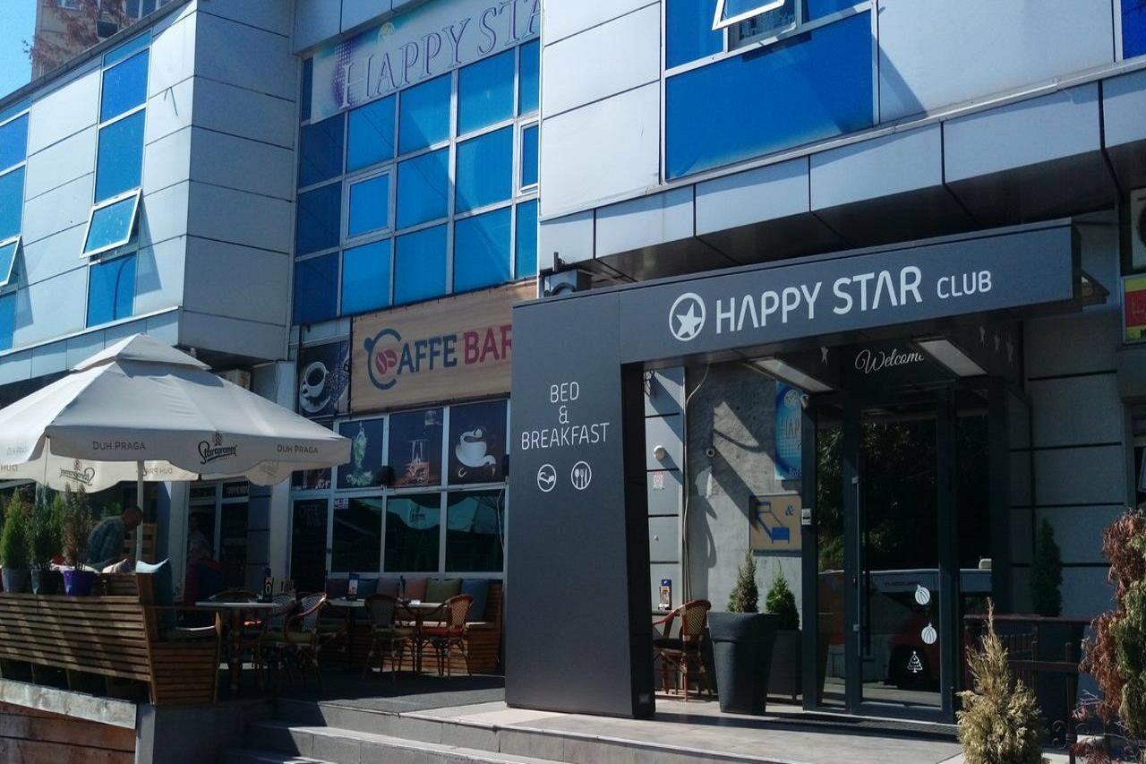 Hotel Happy Star Club Belgrado Esterno foto